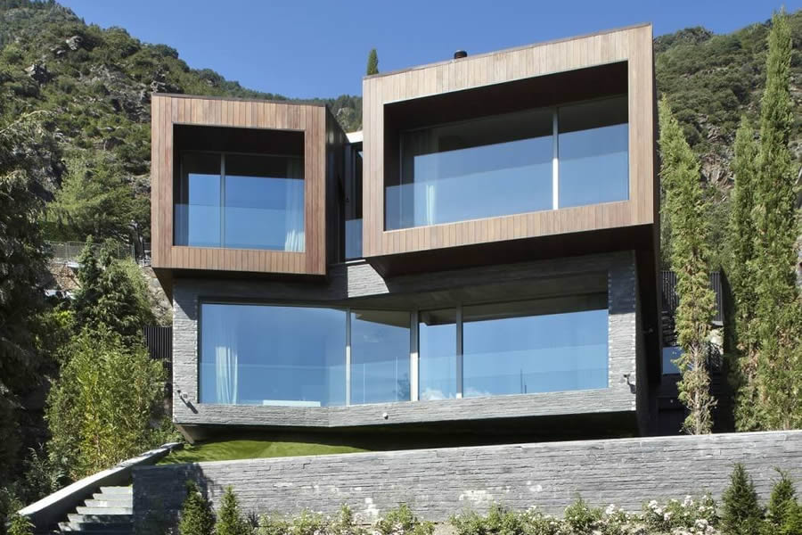 Gestión inmobiliaria Pirinenca Real Estate